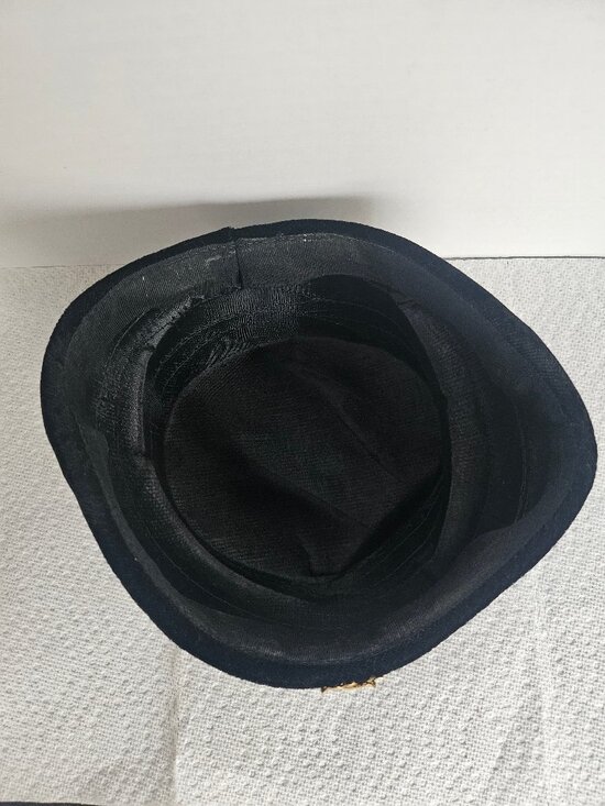 Vintage 1950s, 1960s Black Velvet Bucket Hat Satin Ribbon Gold Tone Snowflake main image 5